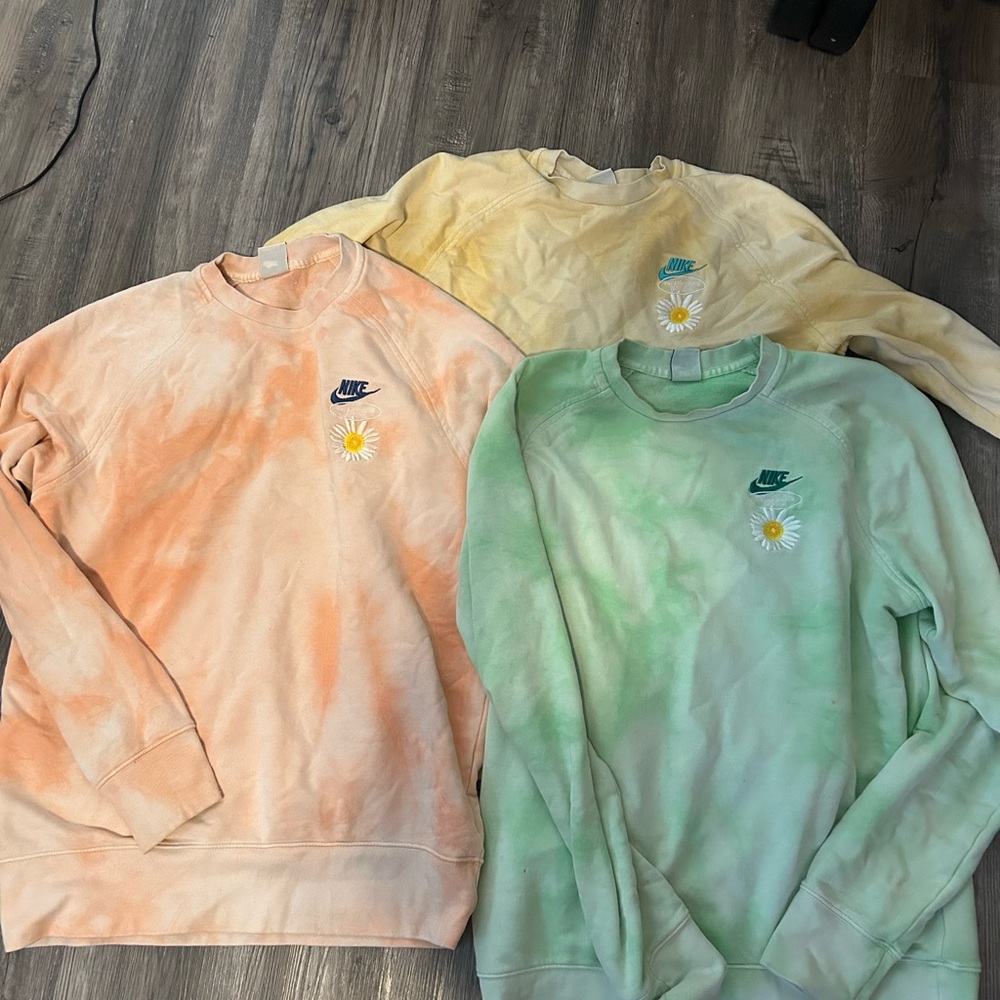 Men’s Nike sweaters
